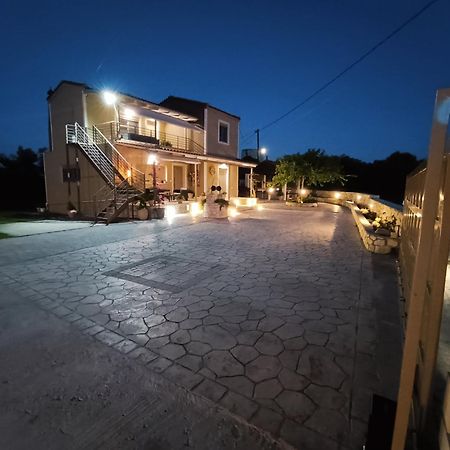 Villeta Nikol “Νηνεμία” Lixouri Bagian luar foto