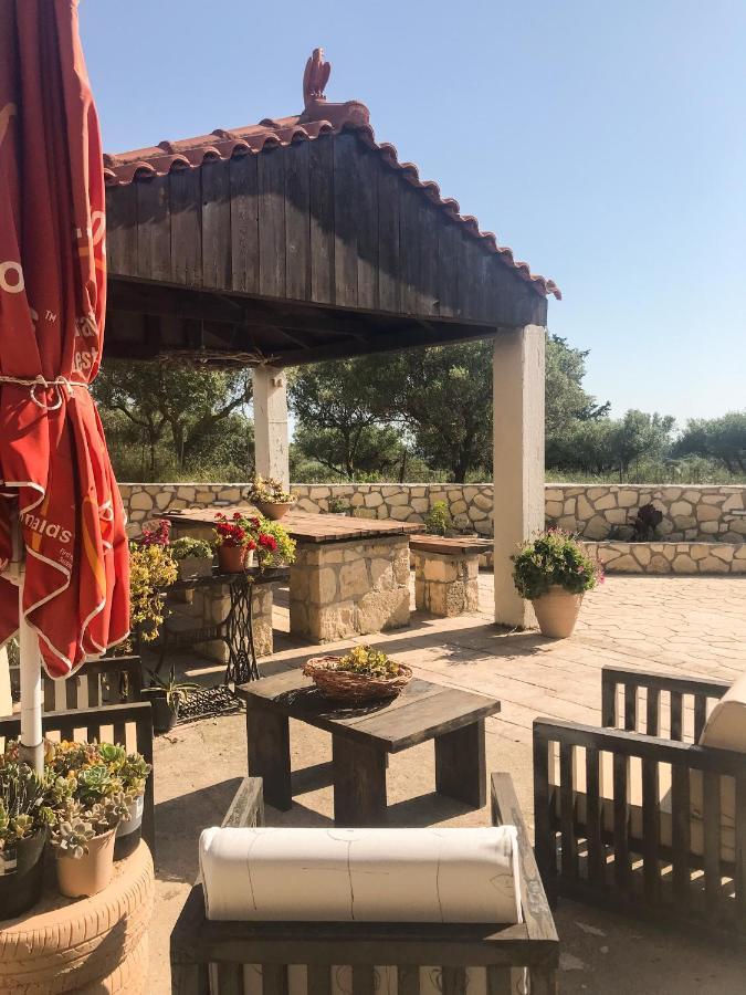 Villeta Nikol “Νηνεμία” Lixouri Bagian luar foto